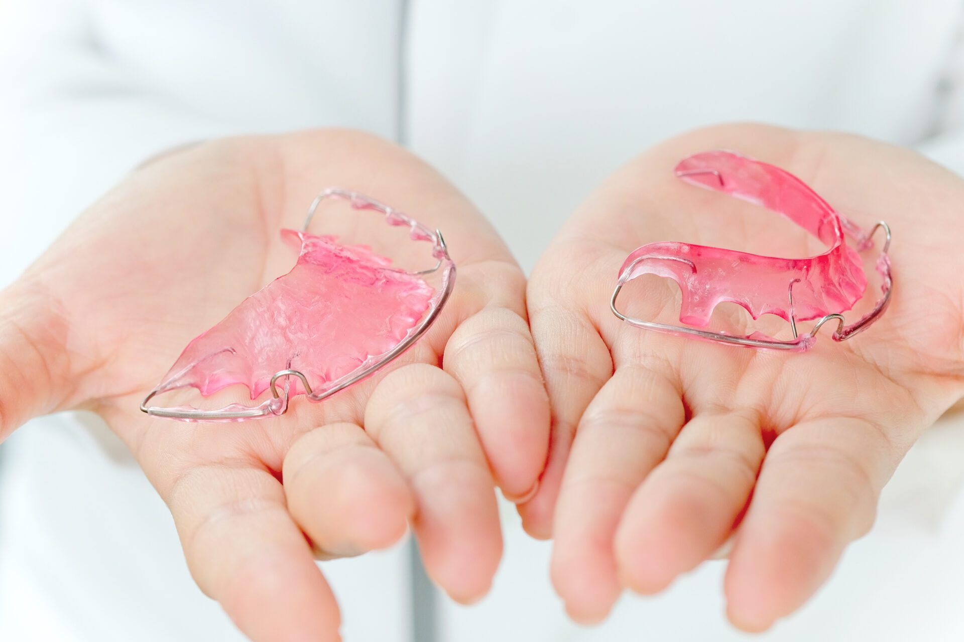 Retainers Show How Retainers Keep Your Results Looking Their Best
